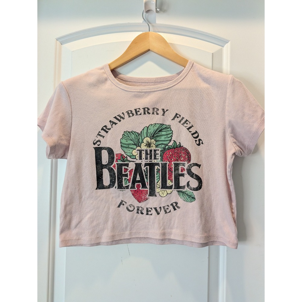 The Beatles Strawberry Fields Forever Graphic Crop T-Shirt Pink Women Small